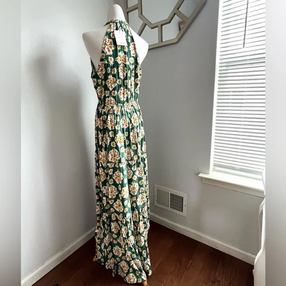 Gorgeous Green Printed Maxi dress! - Picture 5 of 11